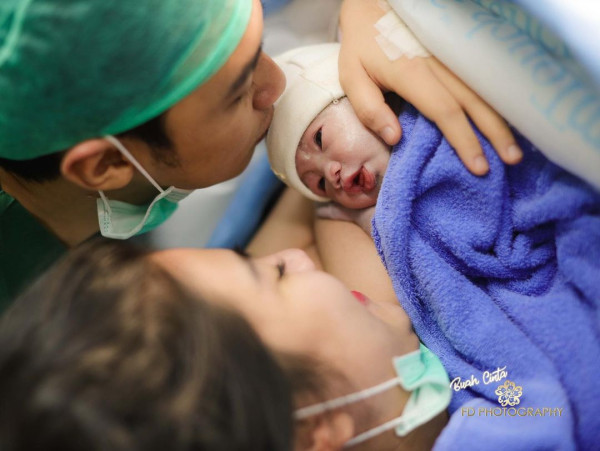 Felicya Angelista dan Caesar Hito Dikaruniai Anak Pertama