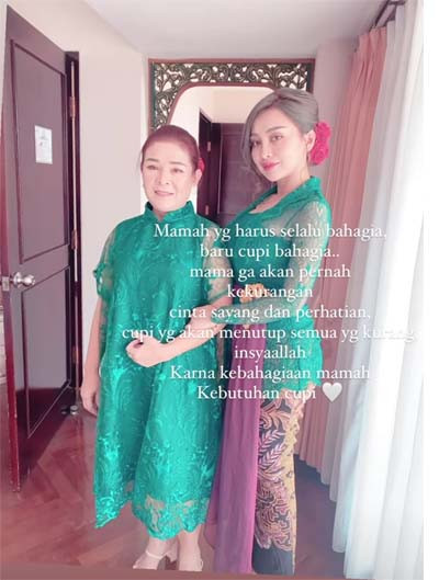 Unggah Foto Bareng Ibu usai Lamaran, Cupi Cupita Malah Dituding Nikah karena Desakan Orangtua
