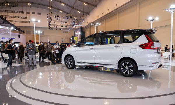Harga, Spesifikasi, dan Ubahan di All New Ertiga Suzuki Sport FF
