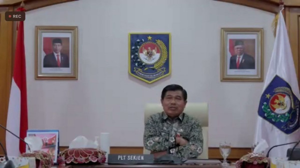 Kemendagri Ingatkan Pimpinan Daerah Pastikan Perlindungan Jamsostek Masuk APBD 2022