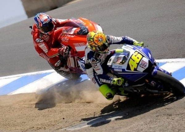 7 Balapan Monumental Valentino Rossi, Nomor 6 Bikin Marquez Celaka