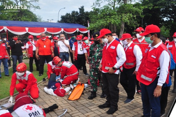 Pimpin Apel PMI Kesiapsiagaan Dampak La Nina, Anies: Anda Semua Pahlawan
