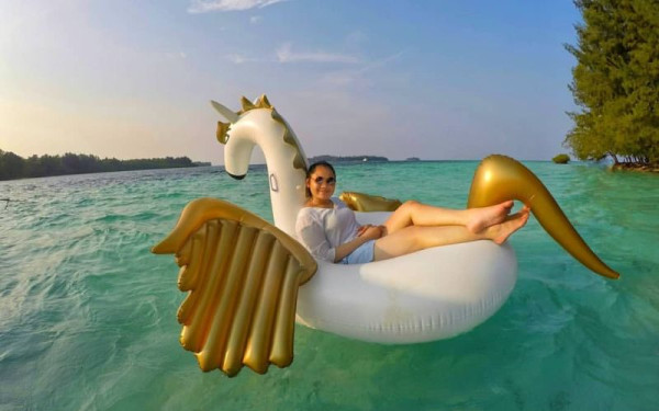 6 Tempat Wisata Bahari di Kepulauan Seribu yang Keren Habis