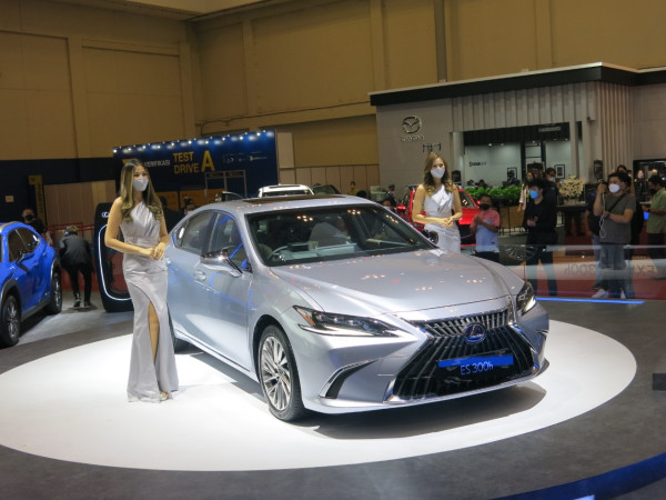 4 Hal Ini Bikin Booth Lexus di GIIAS 2021 Istimewa Dibanding Merek Lain