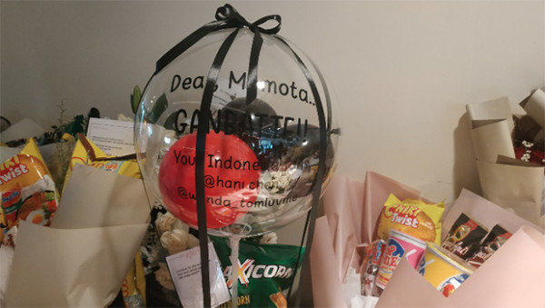 Badminton Lovers Menggila, Lobby Westin Resort Banjir Hadiah untuk Atlet