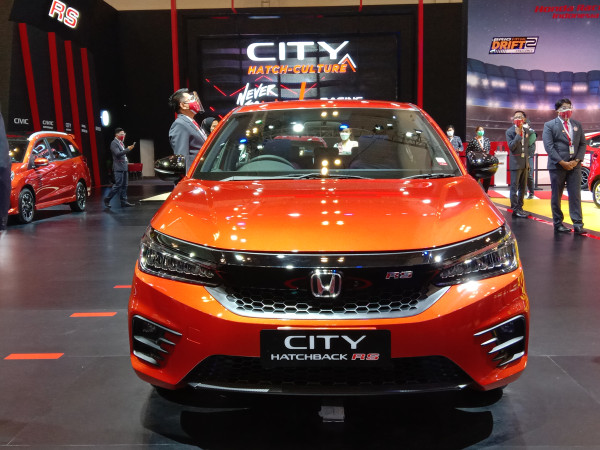 Masih Suka Hacthback, Ini Deretan Mobil Tanpa Ekor Harga Rp300 Juta di GIIAS 2021