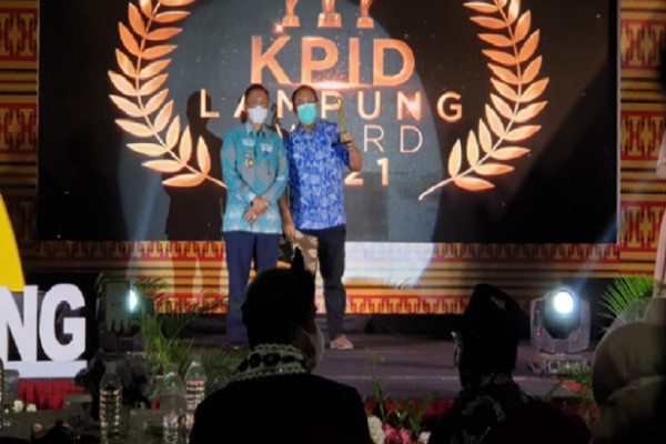 iNews Kembali Raih Penghargaan KPID Award 2021 Kategori Buletin Berita Terbaik