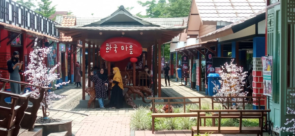 Plataran Kampung Korea, Destinasi Wisata Bandung Rasa Negeri Ginseng