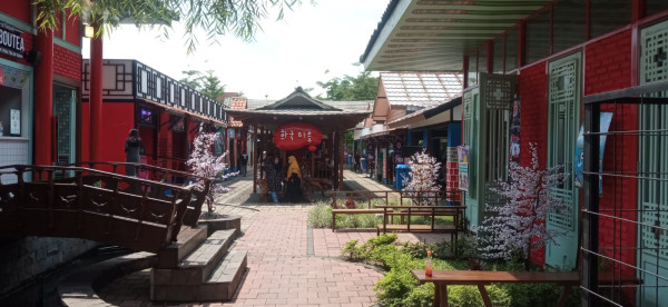 Plataran Kampung Korea, Destinasi Wisata Bandung Rasa Negeri Ginseng
