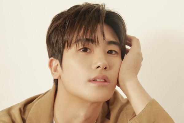 7 Aktor Korea Ganteng dengan Adegan Ciuman Terpanas di Drama Korea
