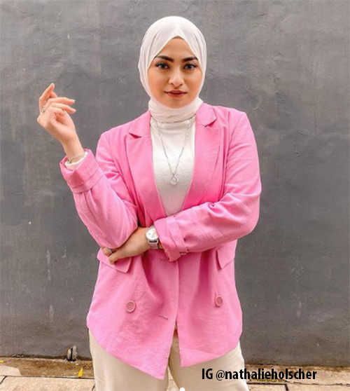 7 Artis Hijrah dengan Memakai Hijab, Nomor 6 Dapat Hidayah setelah Salat Istikharah