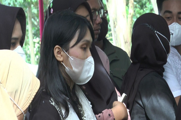 2 Pekan Sebelum Ditembak OPM, Tunangan Serka Anumerta Ari Baskoro Mimpi Giginya Lepas