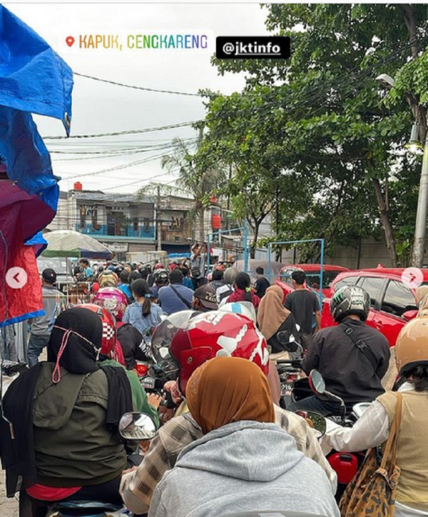Daan Mogot-Cengkareng Dikepung Kemacetan Parah, Imbas Perbaikan Jalan di Tangerang