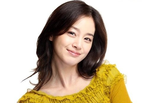 Ritual Perawatan Wajah 5 Artis Korea, Alami dan Nggak Bikin Kantong Bolong