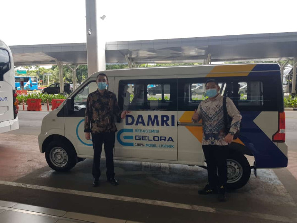 Uji Coba Gelora E, DFSK Dukung Elektrifikasi Transportasi Darat DAMRI