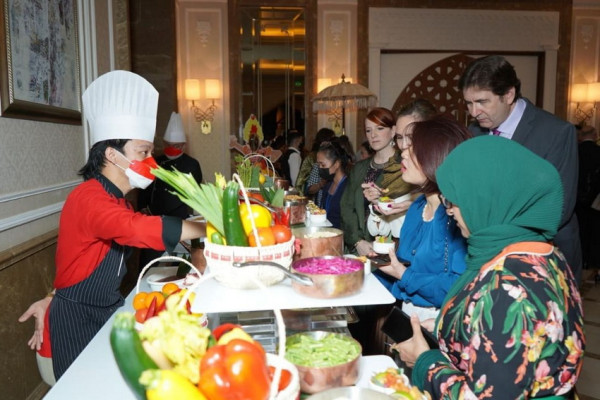 Undang GM Hotel se-Qatar, KBRI Promosikan Kuliner Indonesia