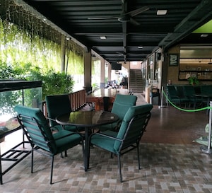 10 Restoran dan Tempat Ngopi Asyik di Tangerang, Pokoknya Nggak Bakal Mengecewakan