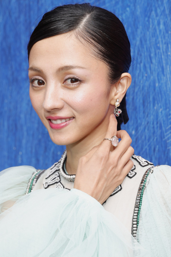 5 Artis Wanita Jepang Populer di Indonesia, Nomor 3 Cantiknya Bikin Gemas