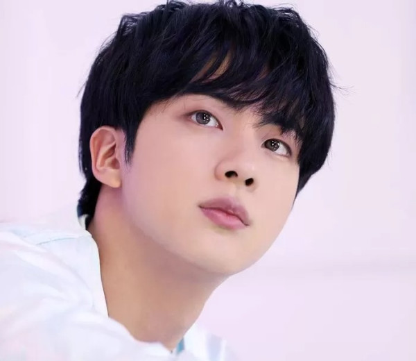 BTS Ajukan Penundaan Wajib Militer hingga Tahun Depan