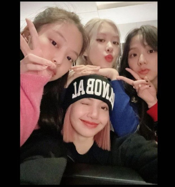 Aktivitas Lisa BLACKPINK di Amerika sebelum Positif COVID-19