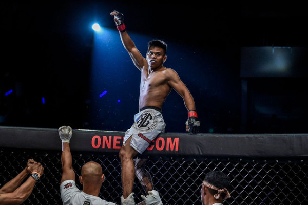 5 Petarung MMA Terbaik Indonesia 2021, Nomor 1 Monster Gulat asal Kalimantan