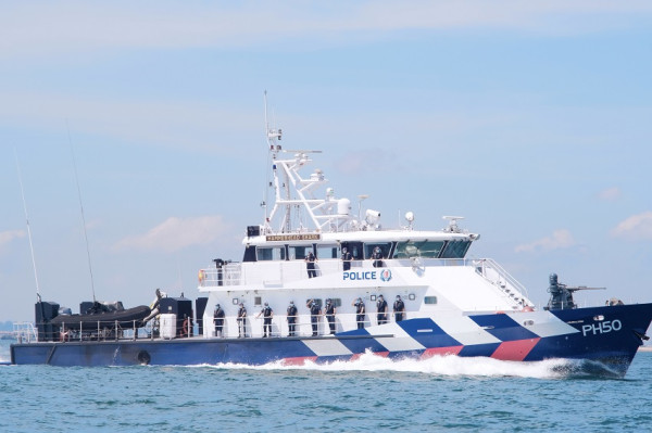 Cegah Penyelundupan, Bea Cukai Gelar Pertemuan Laut dengan Singapore Police Coast Guard