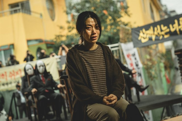 Sutradara Hellbound Jelaskan Ending Serialnya, dan Bocoran Season 2
