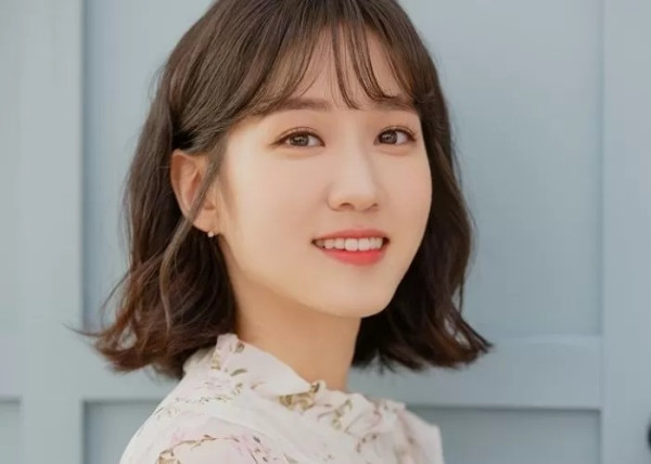 6 Artis Korea yang Jomblo Sejak Lahir, Belum Pernah Pacaran