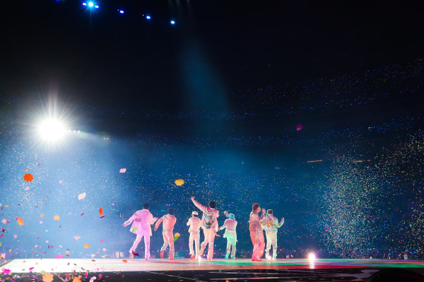 Fantastis! BTS Raup Rp483 Miliar dari Konser 4 Hari di Los Angeles