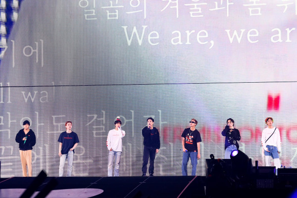 Fantastis! BTS Raup Rp483 Miliar dari Konser 4 Hari di Los Angeles
