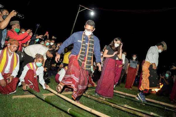 Indahnya Desa Wae Rebo di NTT, Bikin Sandiaga Uno Kagum