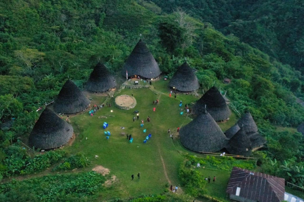 Indahnya Desa Wae Rebo di NTT, Bikin Sandiaga Uno Kagum