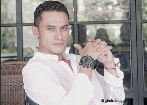 5 Artis Ini Betah Menjomblo walau Usia Sudah Kepala Empat