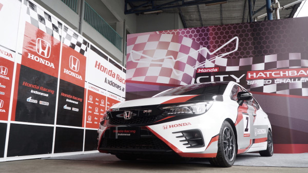 Setelah 15 Tahun, Akhirnya Honda Jazz Pensiun dari Ajang Balap