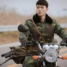 6 Selebritas Korea Ini Tampil Macho Naik Motor, Nomor 5 Sangat Fenomenal