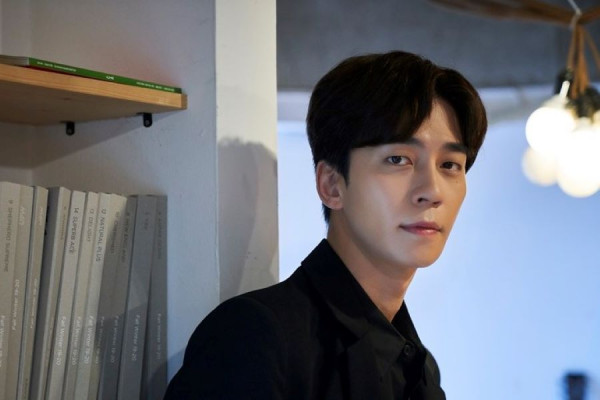 11 Aktor Korea Ganteng yang Mengerikan saat Jadi Pembunuh Berdarah Dingin di Drakor