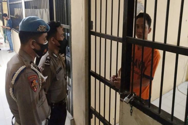 Bripda Randy Kekasih Novia Widyasari Ditahan, Hannah Al Rashid Tulis Pesan Menyentuh