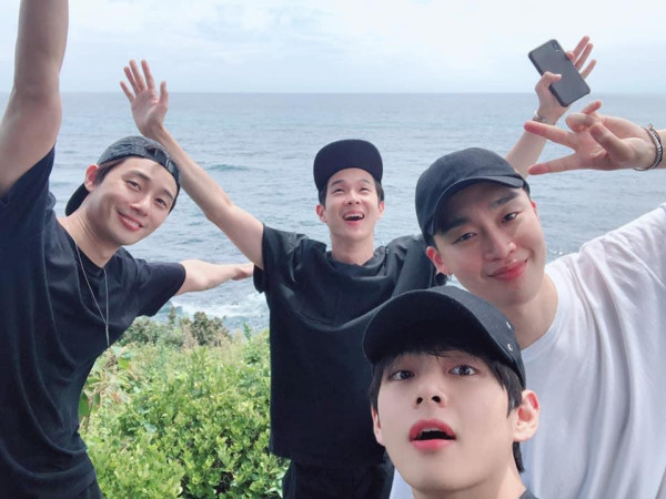 Akun Instagram V BTS Pecahkan Rekor Angelina Jolie dan Lisa, Luna Maya dan Ayu Tingting Sudah Follow