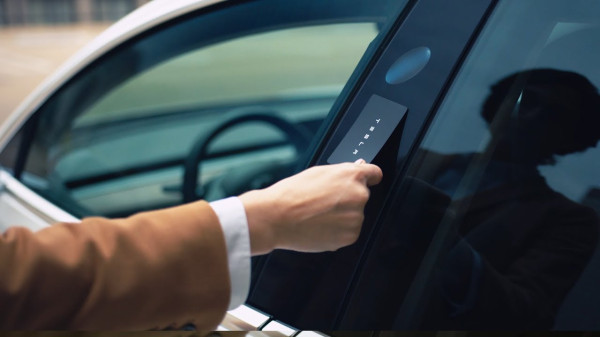 Cara Menghidupkan Mobil Listrik, Sama Saja Kok Kecuali Tesla