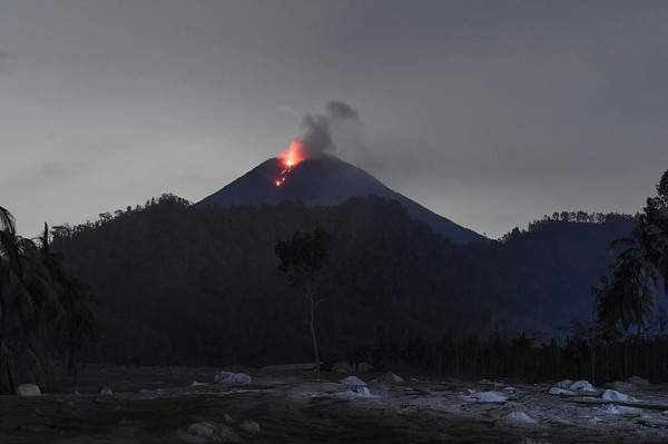 Cerita Mistis Gunung Semeru dan Awal Mula Ranu Kumbolo hingga Dewi Cantik Berkebaya Kuning