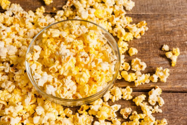 10 Makanan Enak yang Bisa Dinikmati tanpa Takut Tambah Berat Badan