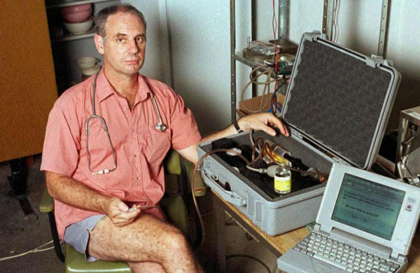 Mengungkap Sosok dokter Kematian, Philip Nitschke, Kreator Kapsul Bunuh Diri