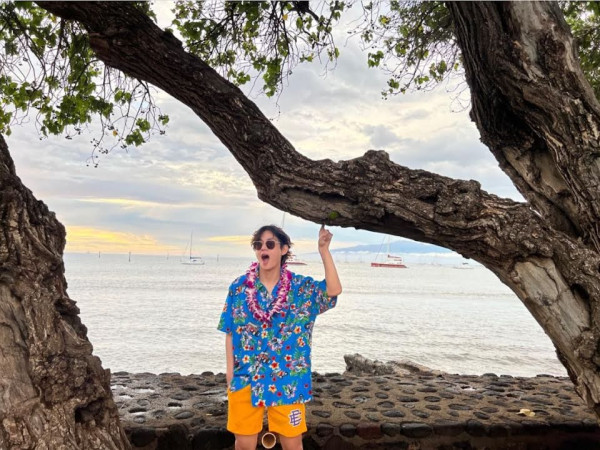 Liburan ke Hawaii, V BTS Ucapkan Terima Kasih pada ARMY