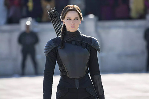 10 Film Action Ini Hampir Membuat Aktornya Terbunuh, Terhunus Samurai hingga Jatuh dari Ketinggian