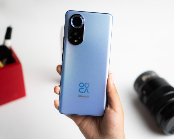Unboxing dan Kesan Pertama Mencoba Huawei nova 9