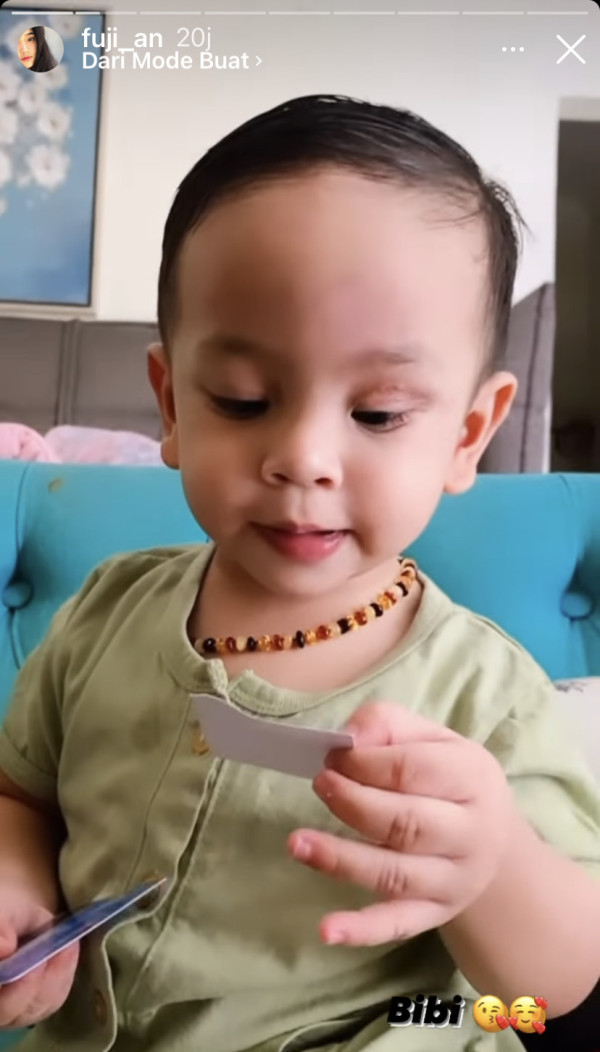 Haru! Gala Sky Cium Foto Bibi Ardiansyah, Bikin Sedih