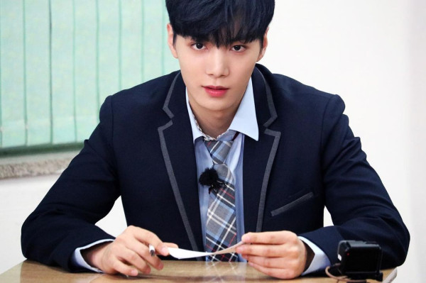 24 Idol K-Pop Gen 3 dan 4 yang Bermain Drama Korea