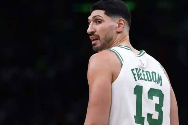 Legenda 3 Pemain NBA Muslim Terpopuler dan 5 Pemain yang Berlaga di NBA 2021-2022