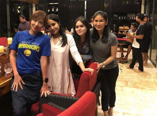 5 Potret Kenangan Laura Anna bersama Nagita Slavina, Bercanda Gemas hingga Hangout Bareng