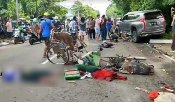 Sopir Pajero Sport Diduga Mabuk, Tersenyum Usai Tabrak Becak 1 Tewas 3 Kritis
